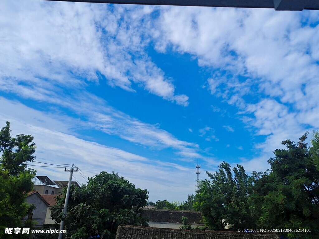 蓝色天空