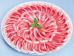 精美摆盘的鲜嫩羊肉卷