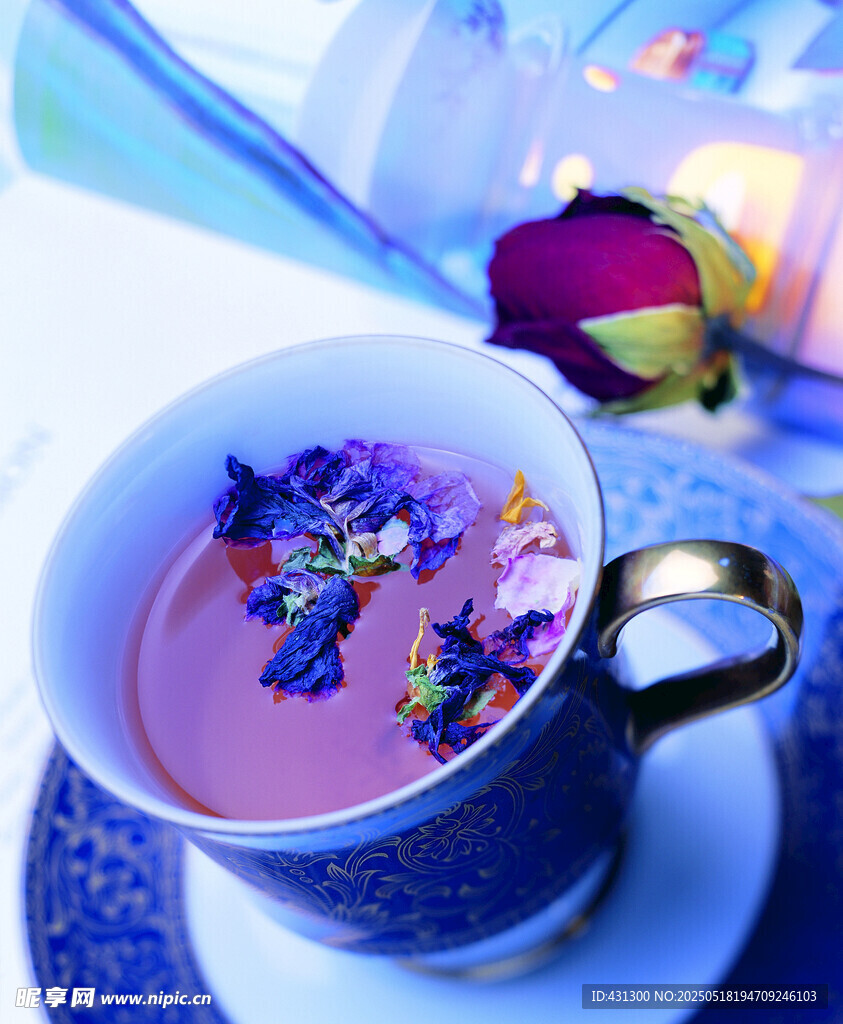 梦幻紫花茶 杯中浪漫风情