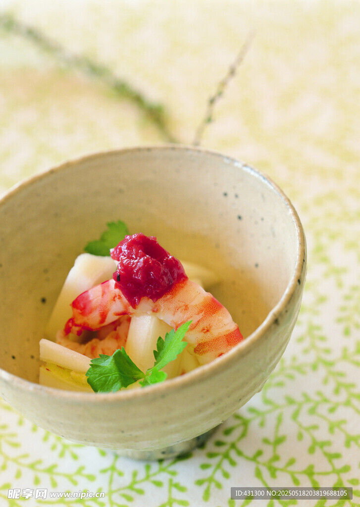 日式海鲜蔬菜汤