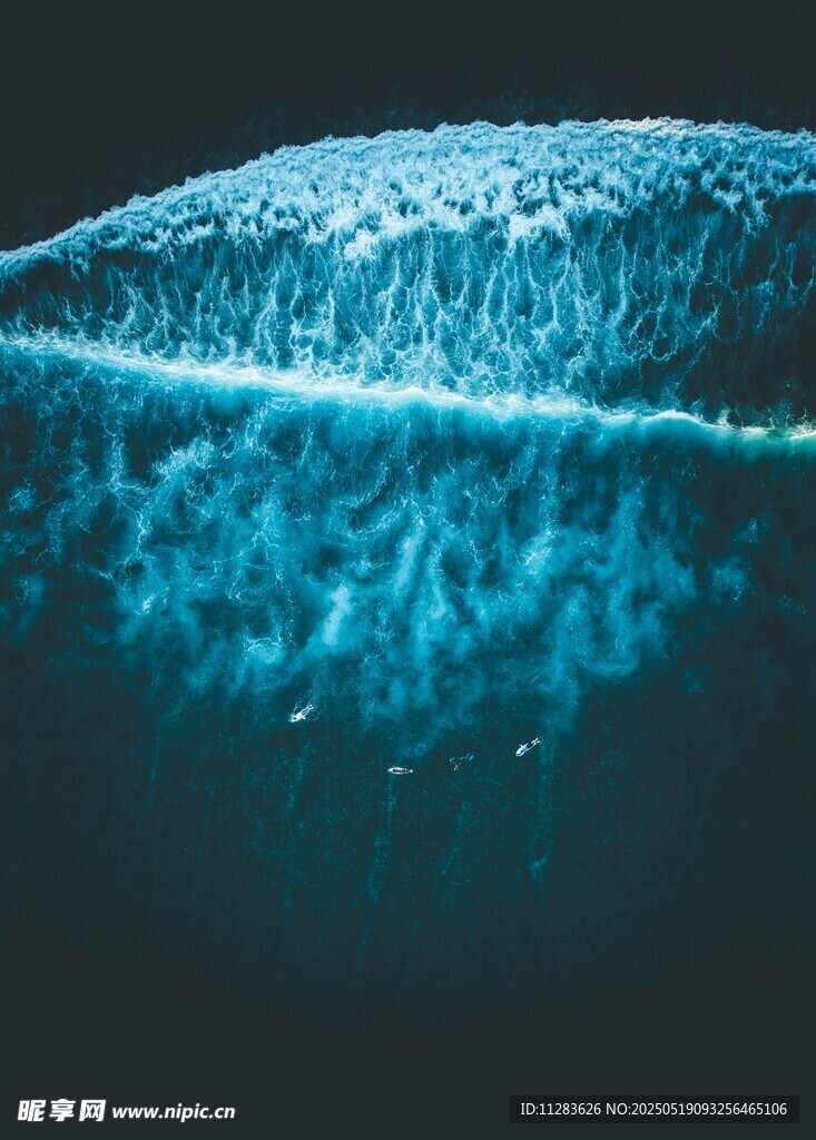 深海蓝色水波梦幻景象