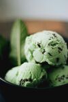 美味抹茶冰淇淋球