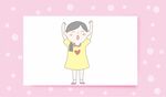可爱黄衣女孩比心