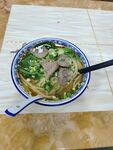美味牛肉汤面诱人呈现