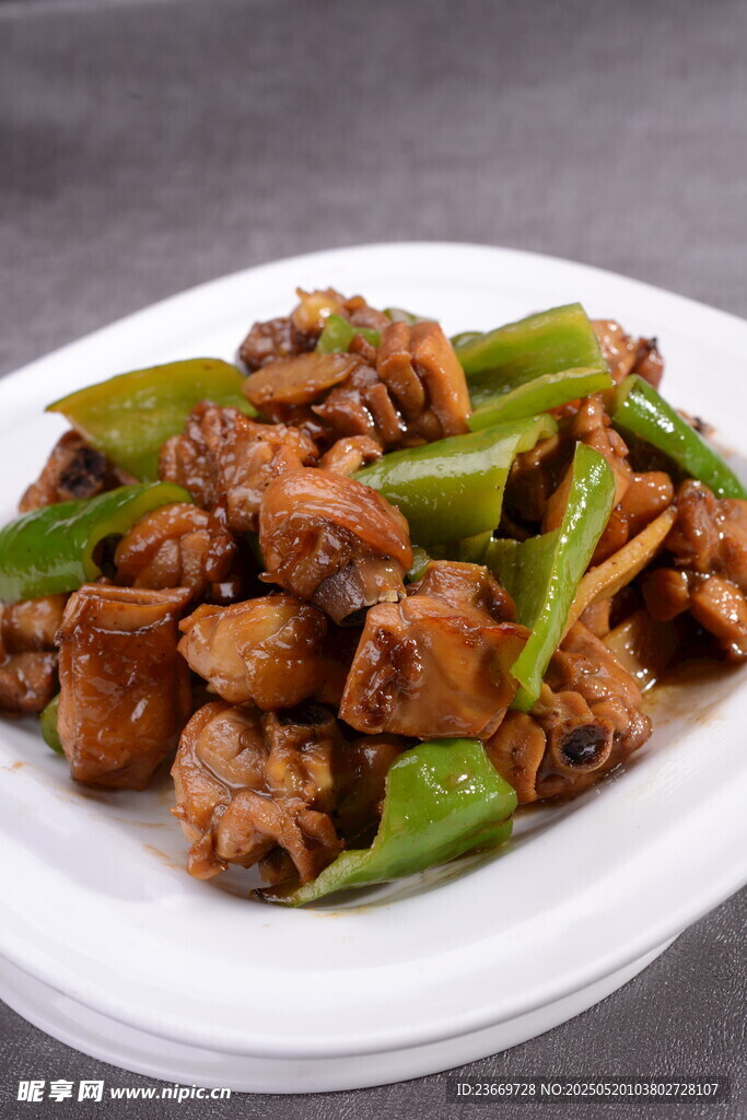 青椒炒鸡块