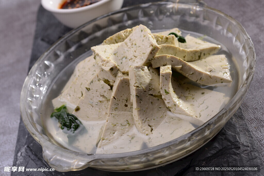 鲜嫩豆腐汤 营养又美味