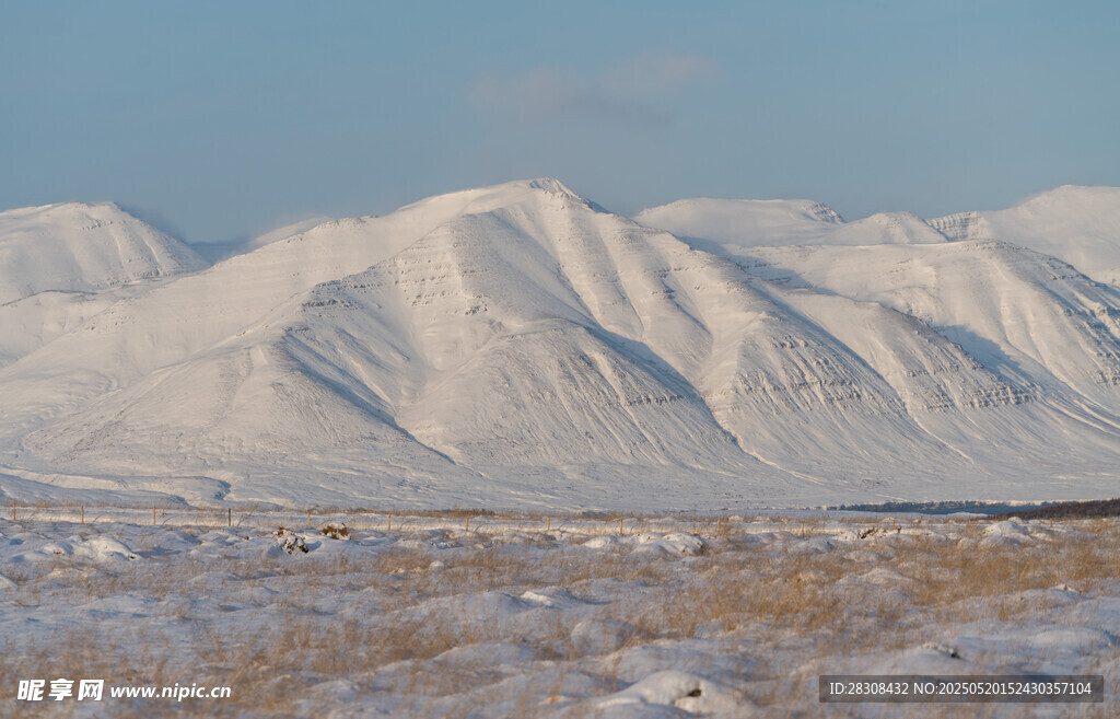 雪山旷野壮丽风光