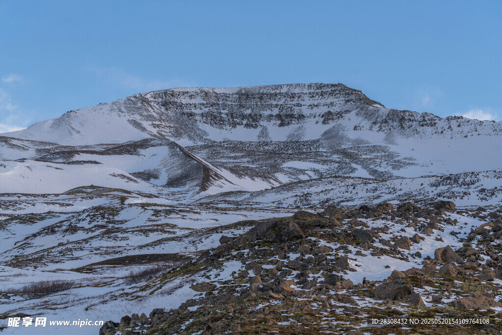 雪山壮丽风光