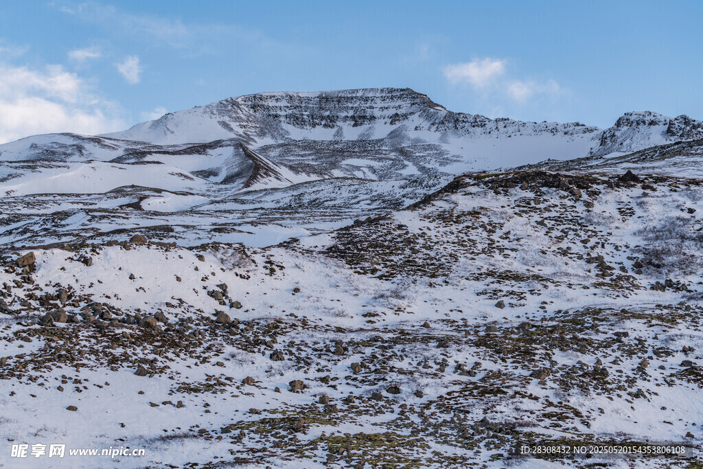 雪山壮丽景观