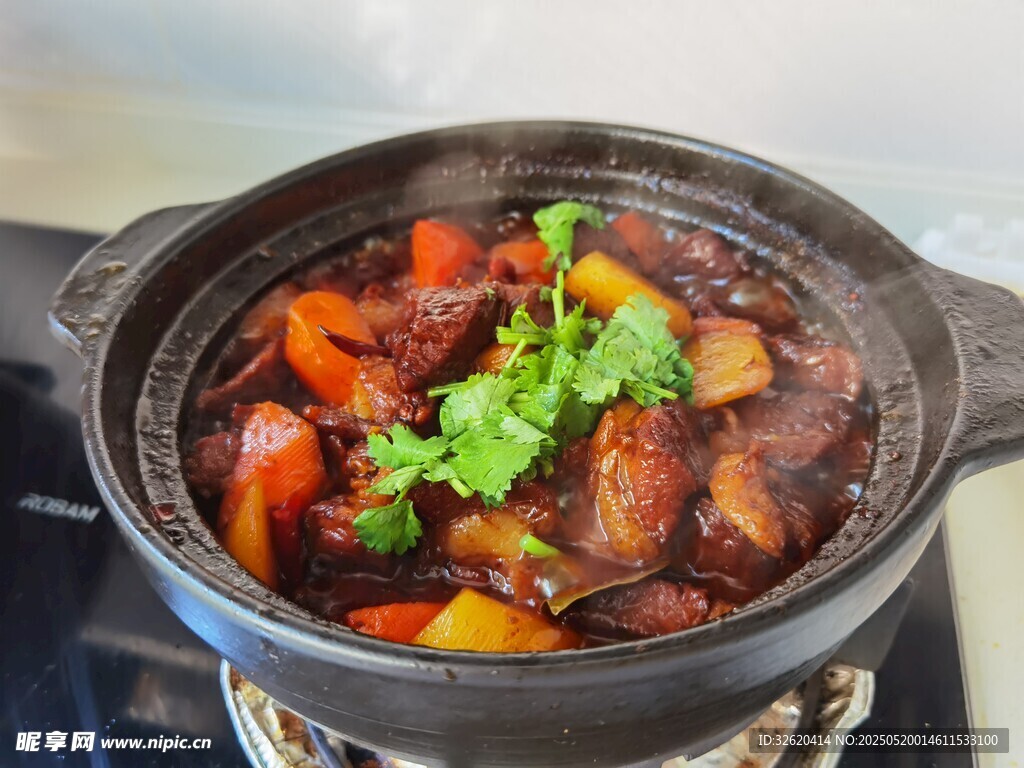 砂锅炖肉