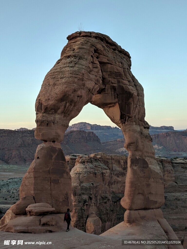 精致砂岩拱门景观