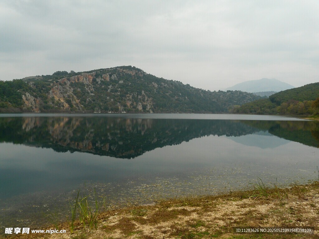 宁静山水湖景自然风光