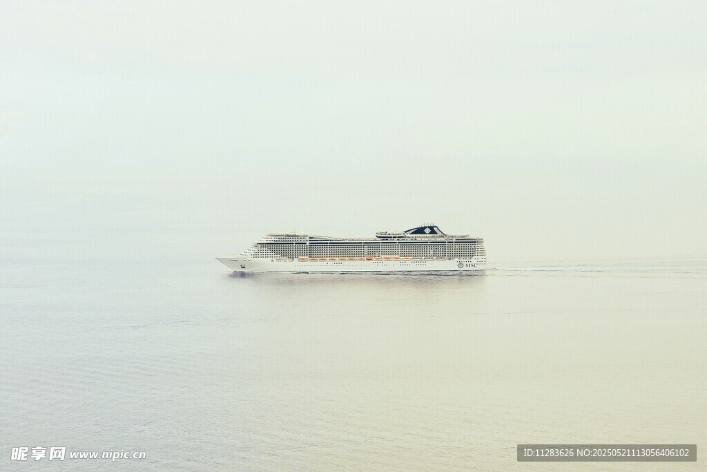 海上孤舟