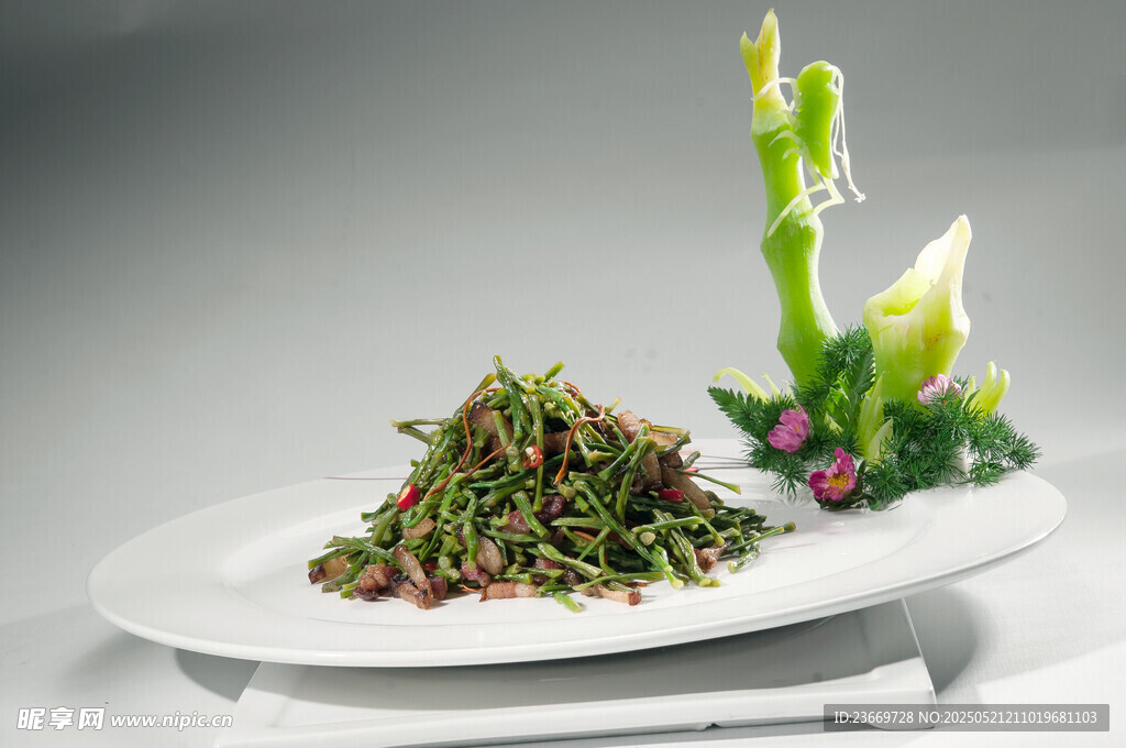 豆角腊肉