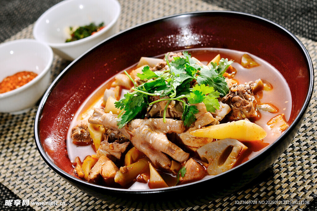 莲菜鸡块
