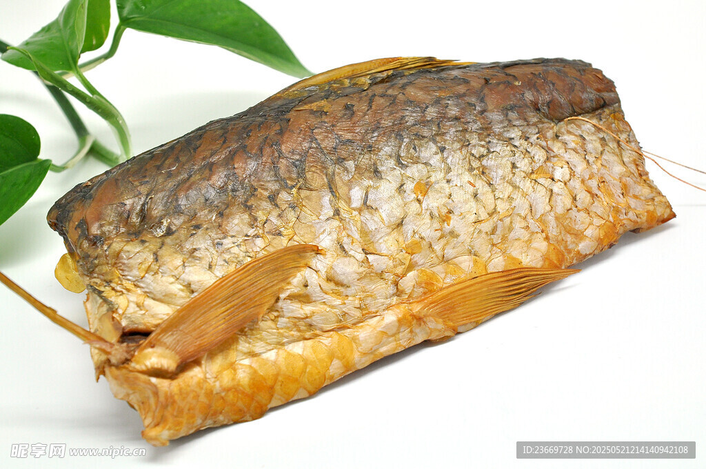 美味烟熏鱼特写