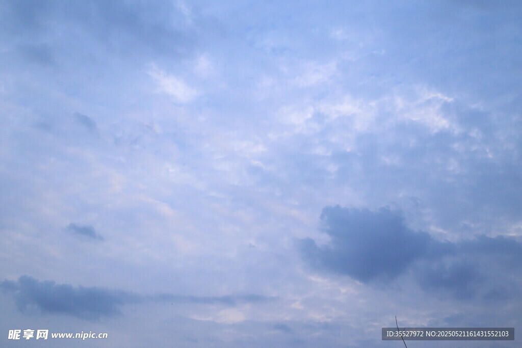 天空