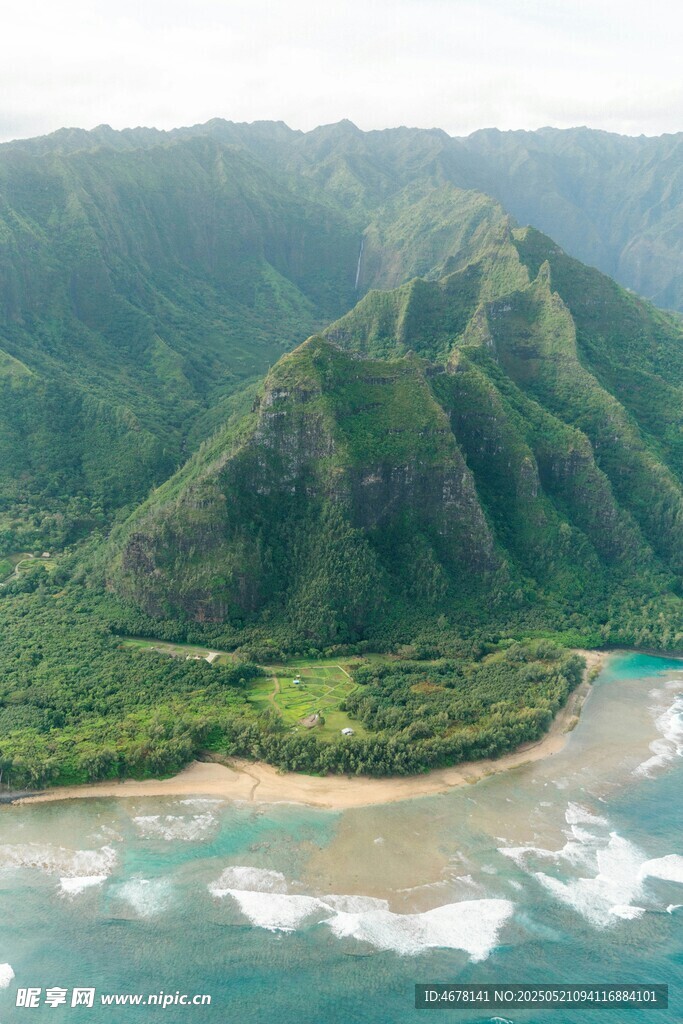 海岛青山碧海绝美风光