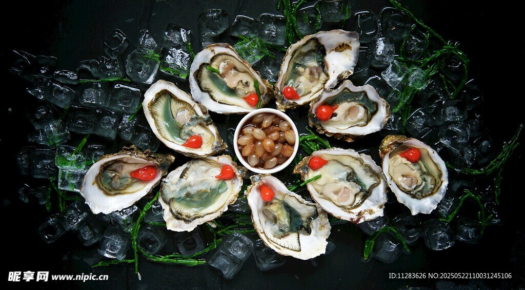 美味蒜蓉粉丝蒸生蚝
