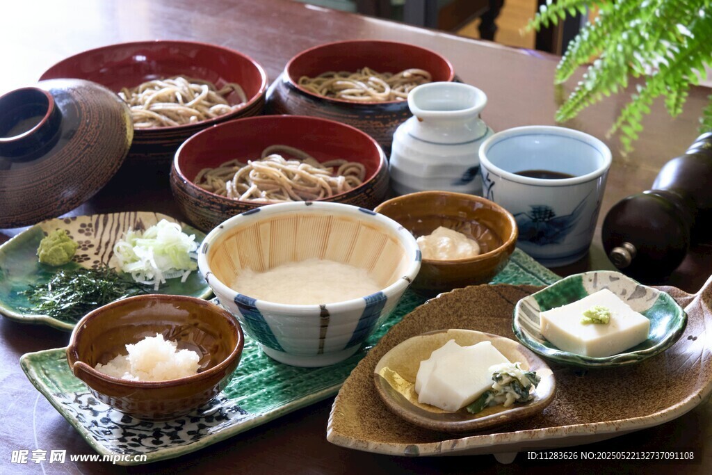 日式精致餐食摆拍