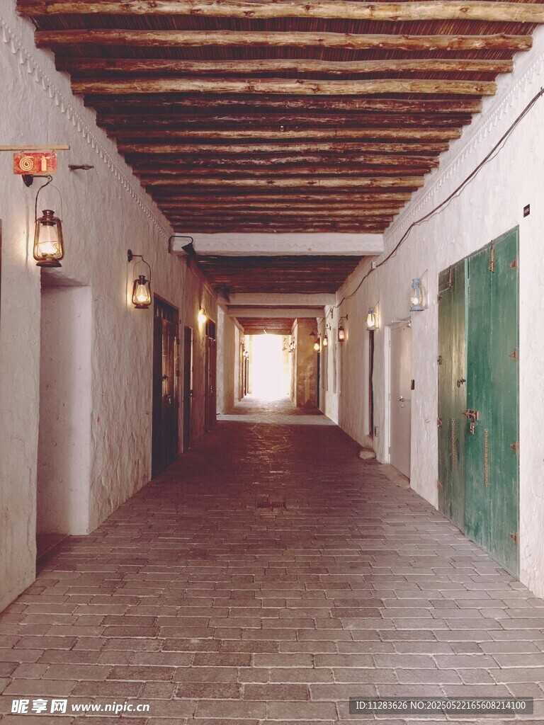 复古走廊过道室内场景