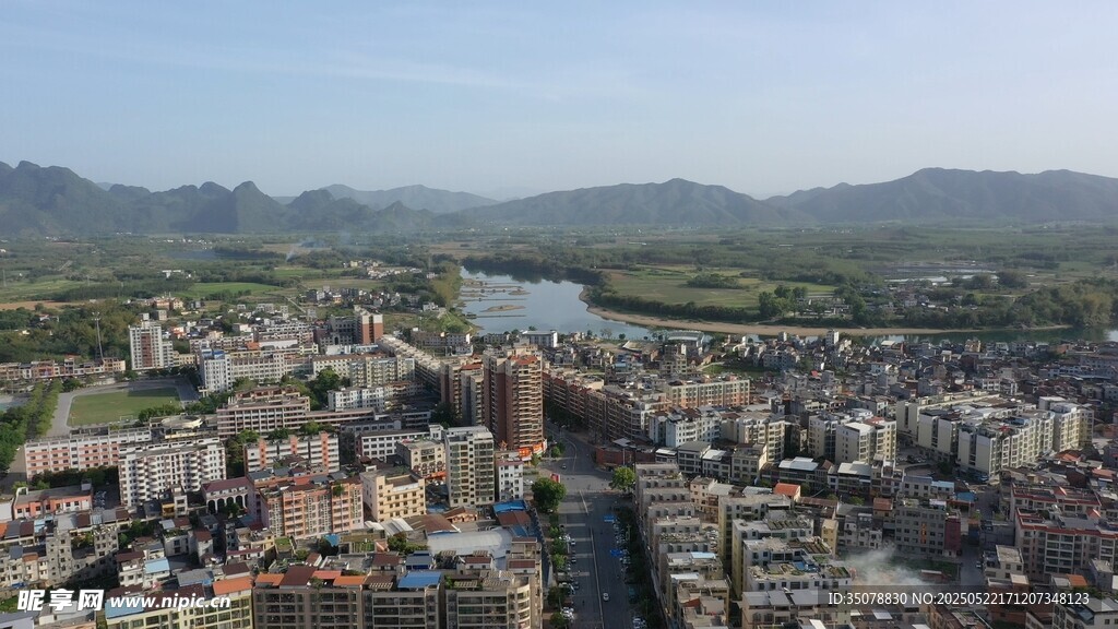 英德浛洸俯瞰远山景观