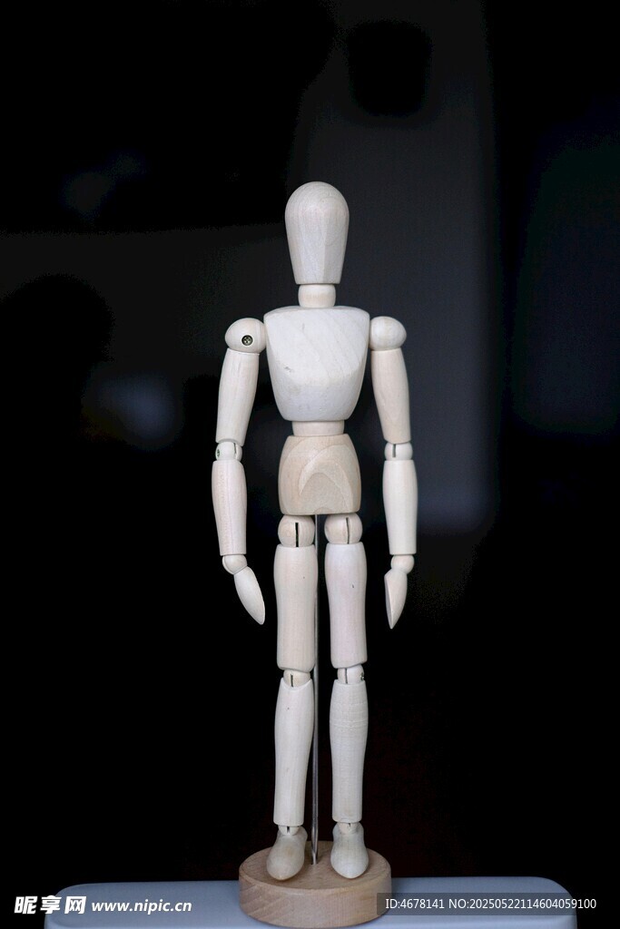 木质人偶模型展示