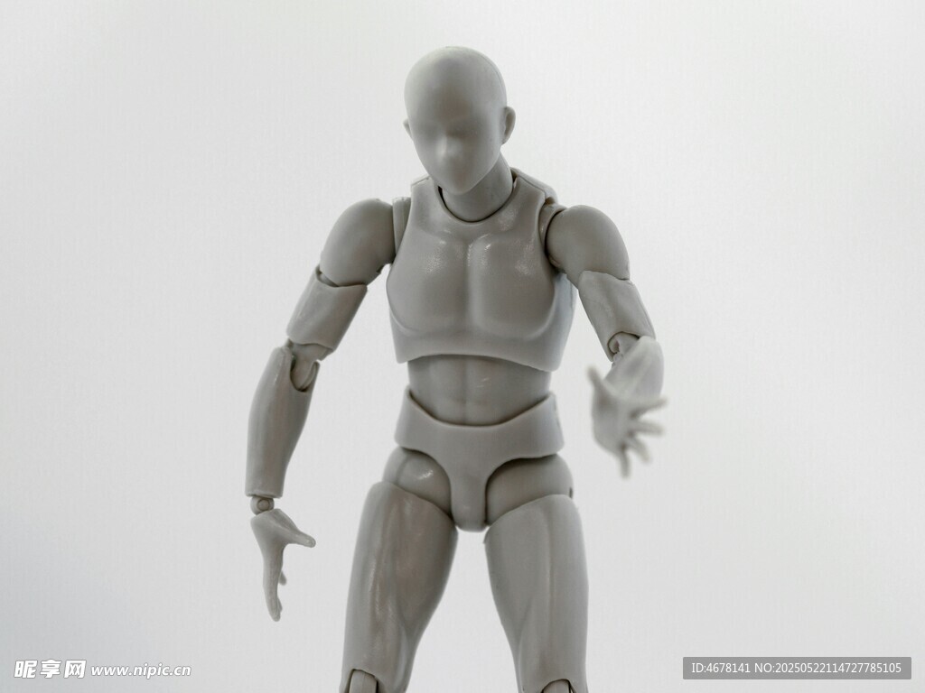 灰色人偶模型展示姿态