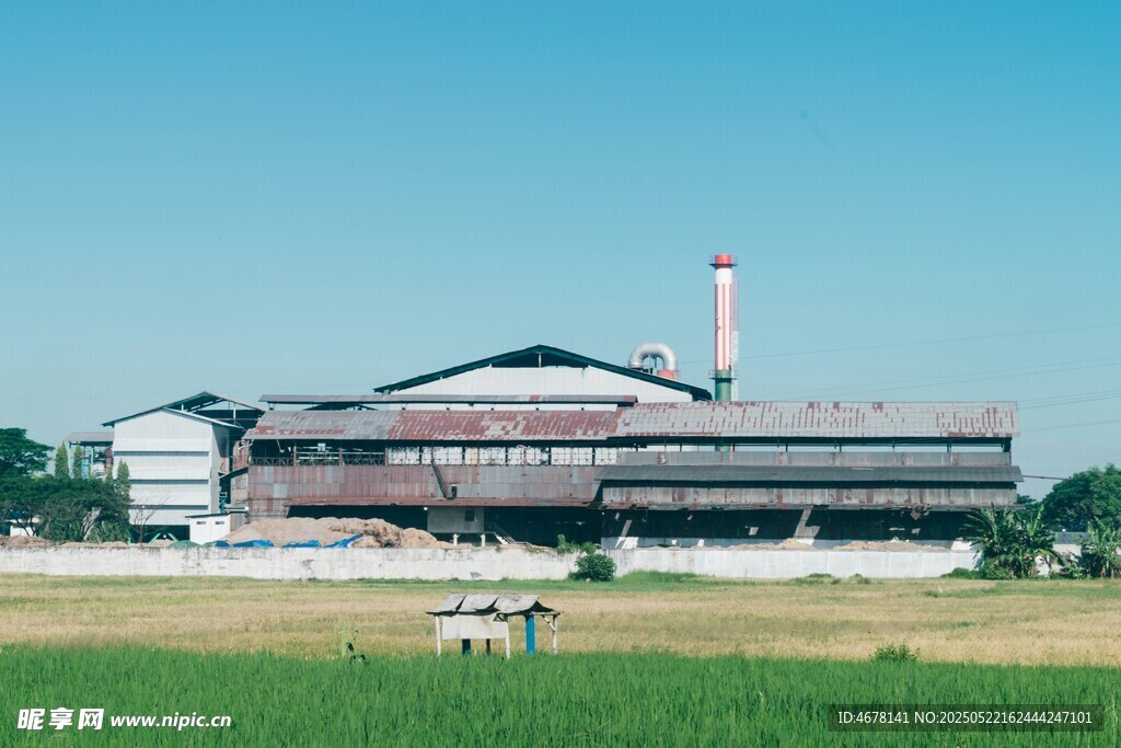 现代化工厂建筑外观