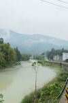 乡村河畔风景