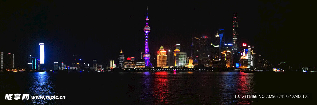 上海外滩璀璨夜景