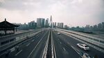 城市公路与古典建筑景观