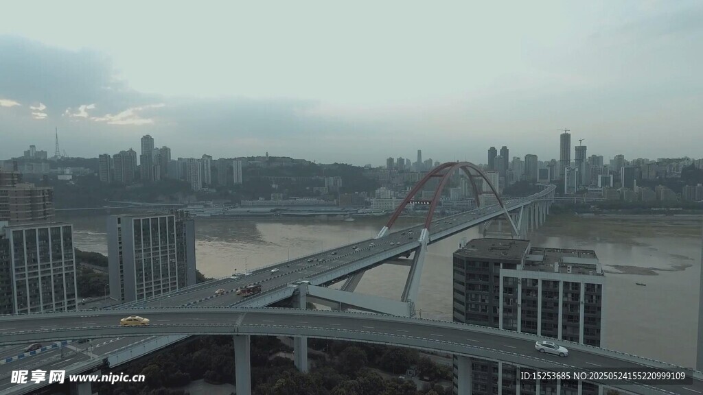 城市江景桥梁俯瞰景观