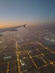 高空俯瞰城市璀璨夜景