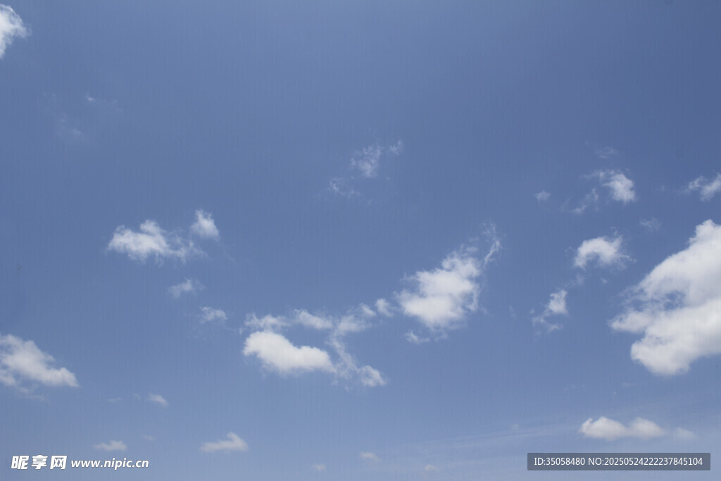 蓝天白云 