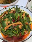 韭菜花炒肉