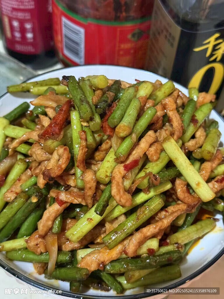蒜薹肉丝