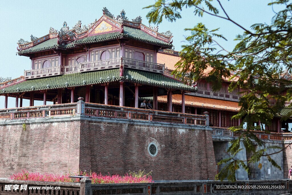 中式古建筑城楼景观