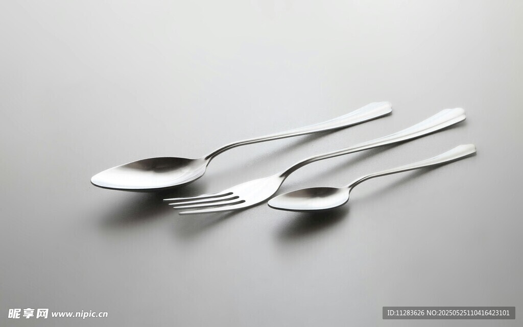 精致不锈钢餐具三件套