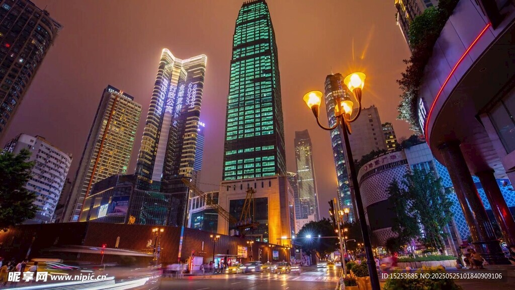 繁华都市夜景璀璨灯火