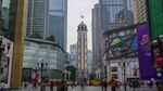 繁华都市街头景象