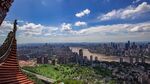 俯瞰城市美景与古建筑