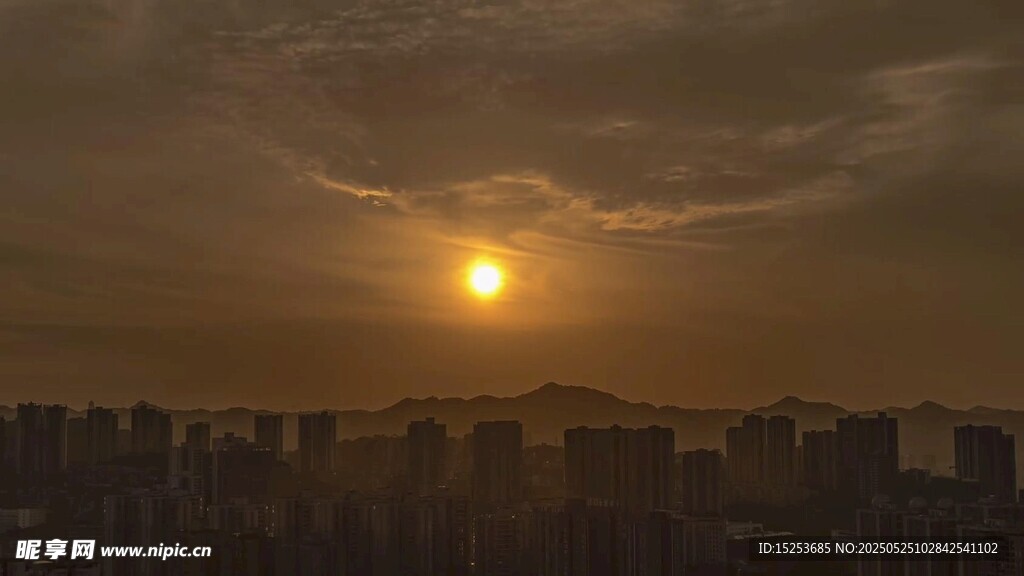 城市日落美景