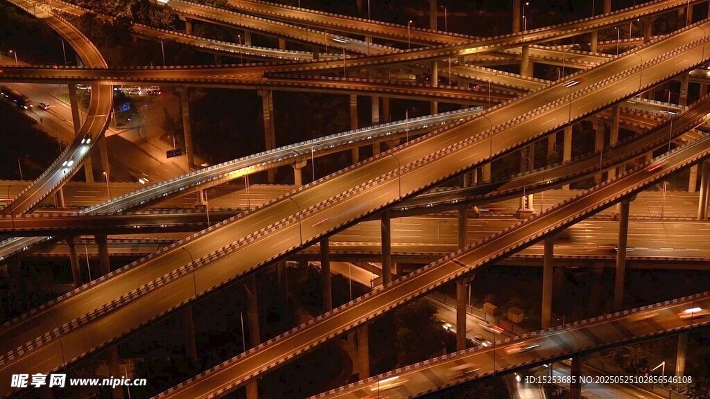 木质结构建筑内部景观