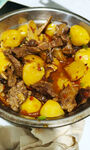 牛肉炖土豆