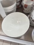 白色陶瓷大碗陈列展示