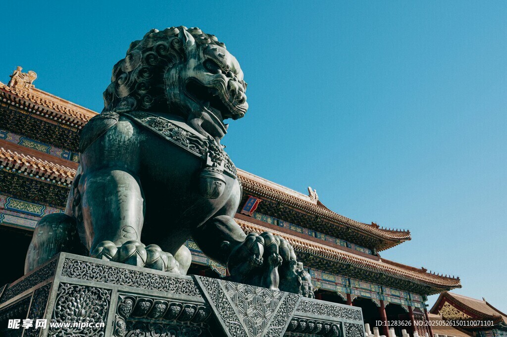 故宫前威武石狮子