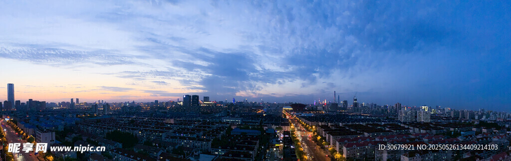 城市黄昏全景风光