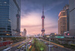 上海外滩繁华都市天际线
