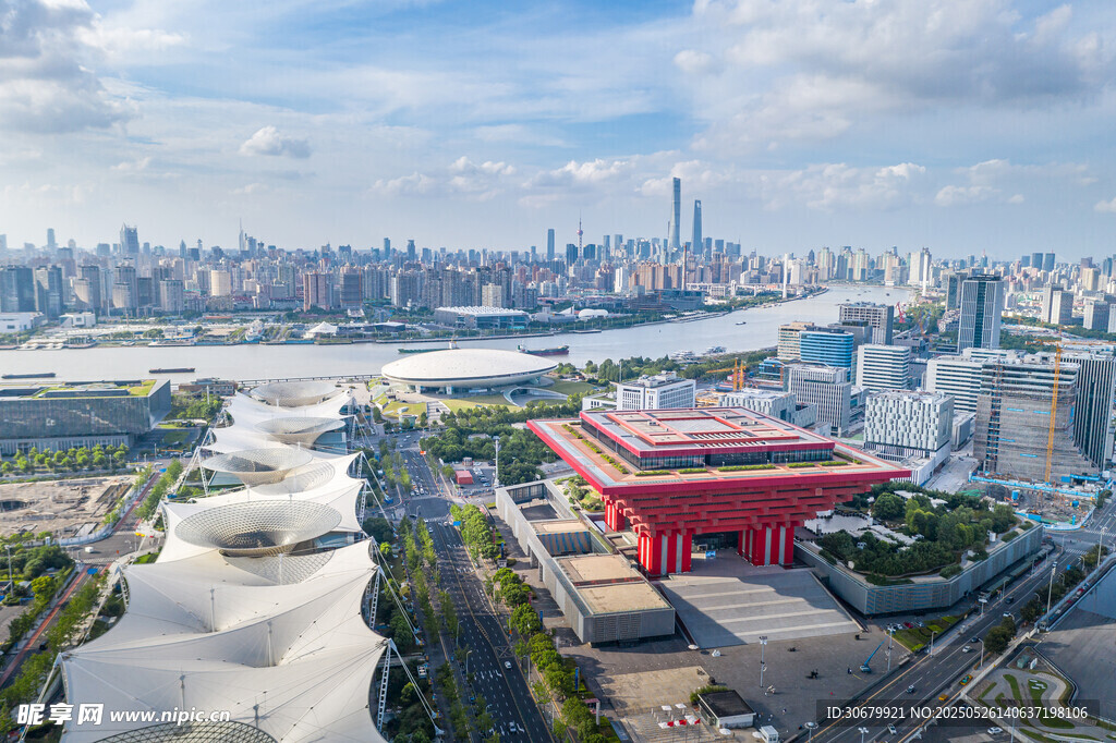 上海城市景观中的独特建筑